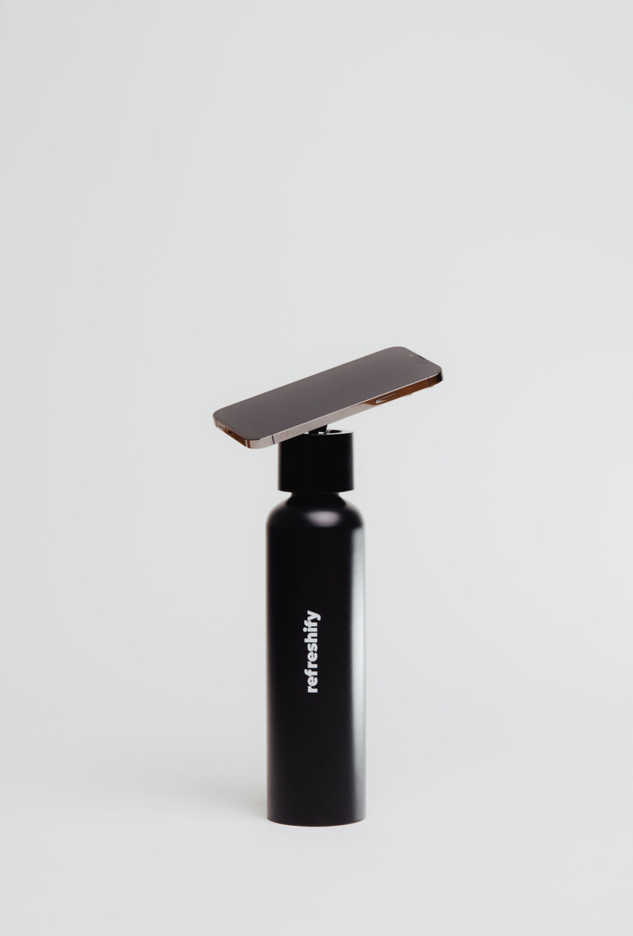 Refreshify Edelstahl Wasserflasche + Gratis Magnet Booster Ring
